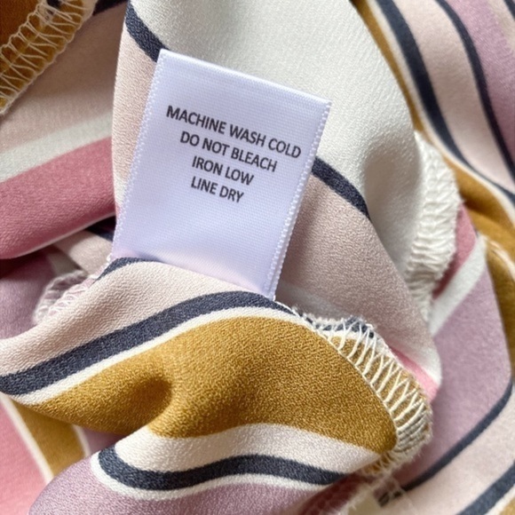 Lipslide Pink and Neutral Striped Cropped Button Down Top - Picture 6 of 8